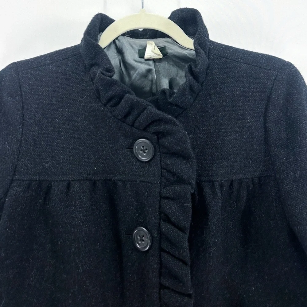 Y2K J. Crew Fiona 100% Wool Heathered Grey Cropped Ruffle Jacket Size 2 - Picture 2 of 7